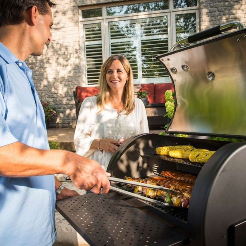 Broil King Regal 400 Freestanding Charcoal Grill