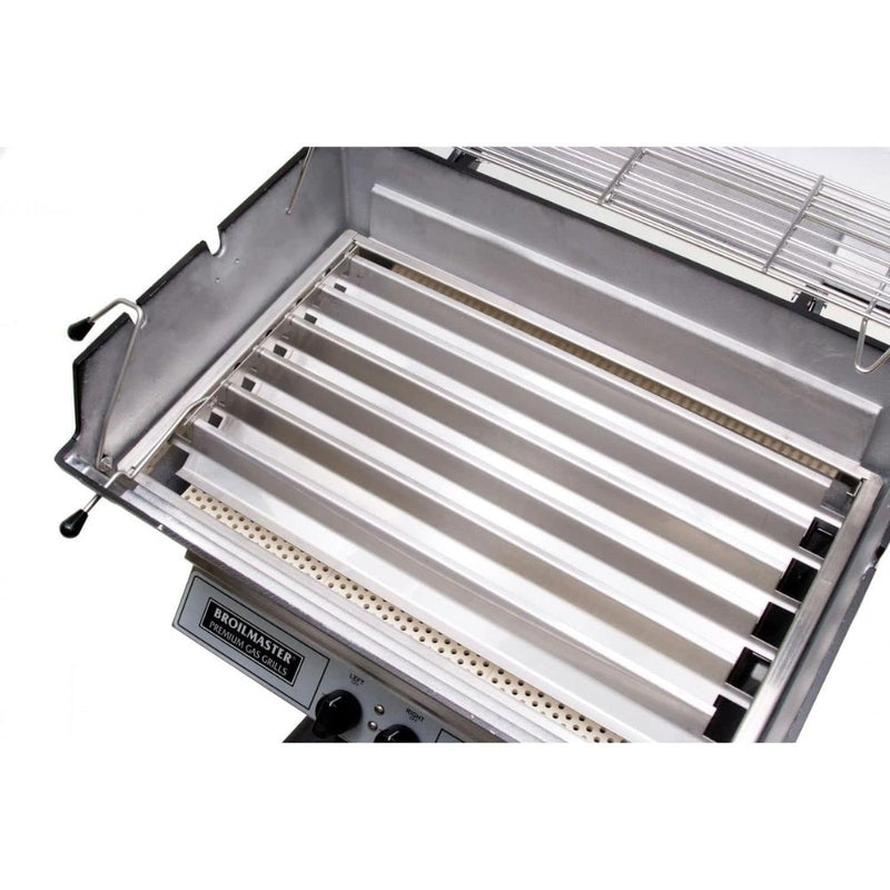 Broilmaster P3X Premium Gas Grill with Charmster Briquets