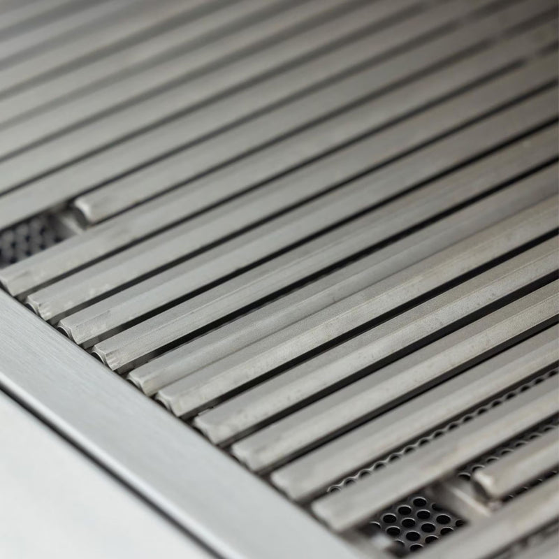 Blaze LTE PRO 32-Inch 4-Burner Built-in Gas Grill w/ Digital Temperature Screen & Rear Infrared Burner | GW STORE