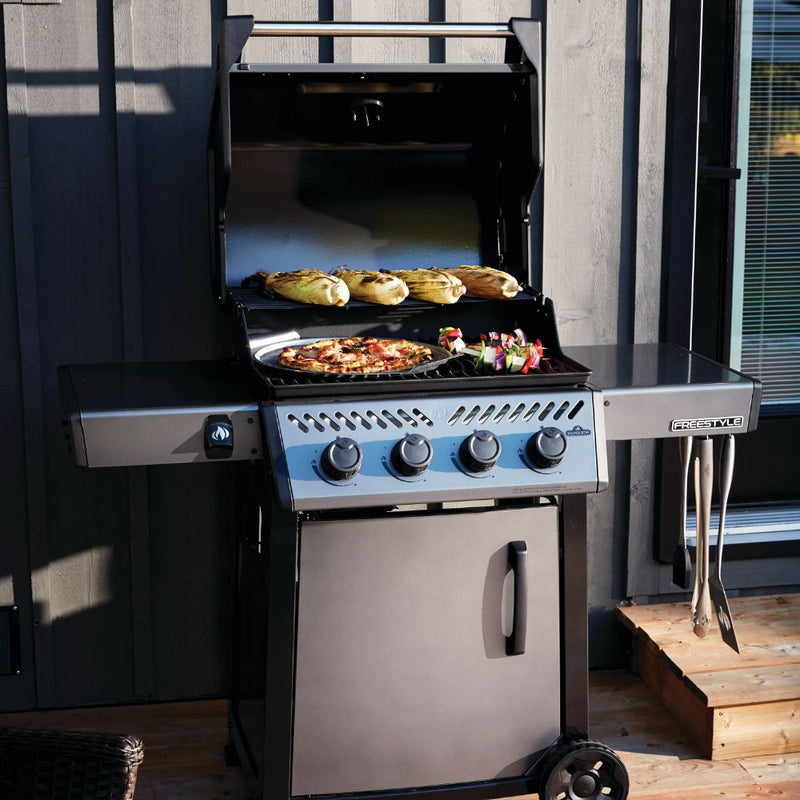 Napoleon Freestyle 425 Freestanding Gas Grill | GW STORE